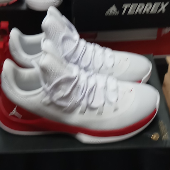 COPY - Jordan Ultra Fly 2 Low - Picture 4 of 4